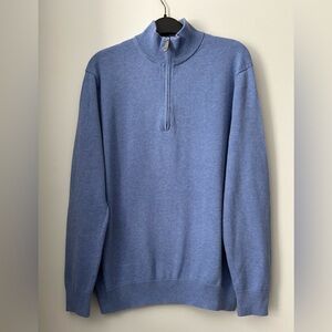 Vineyard Vines Blue Zip Up Cotton/ Cashmere Sweater .
Size: Medium